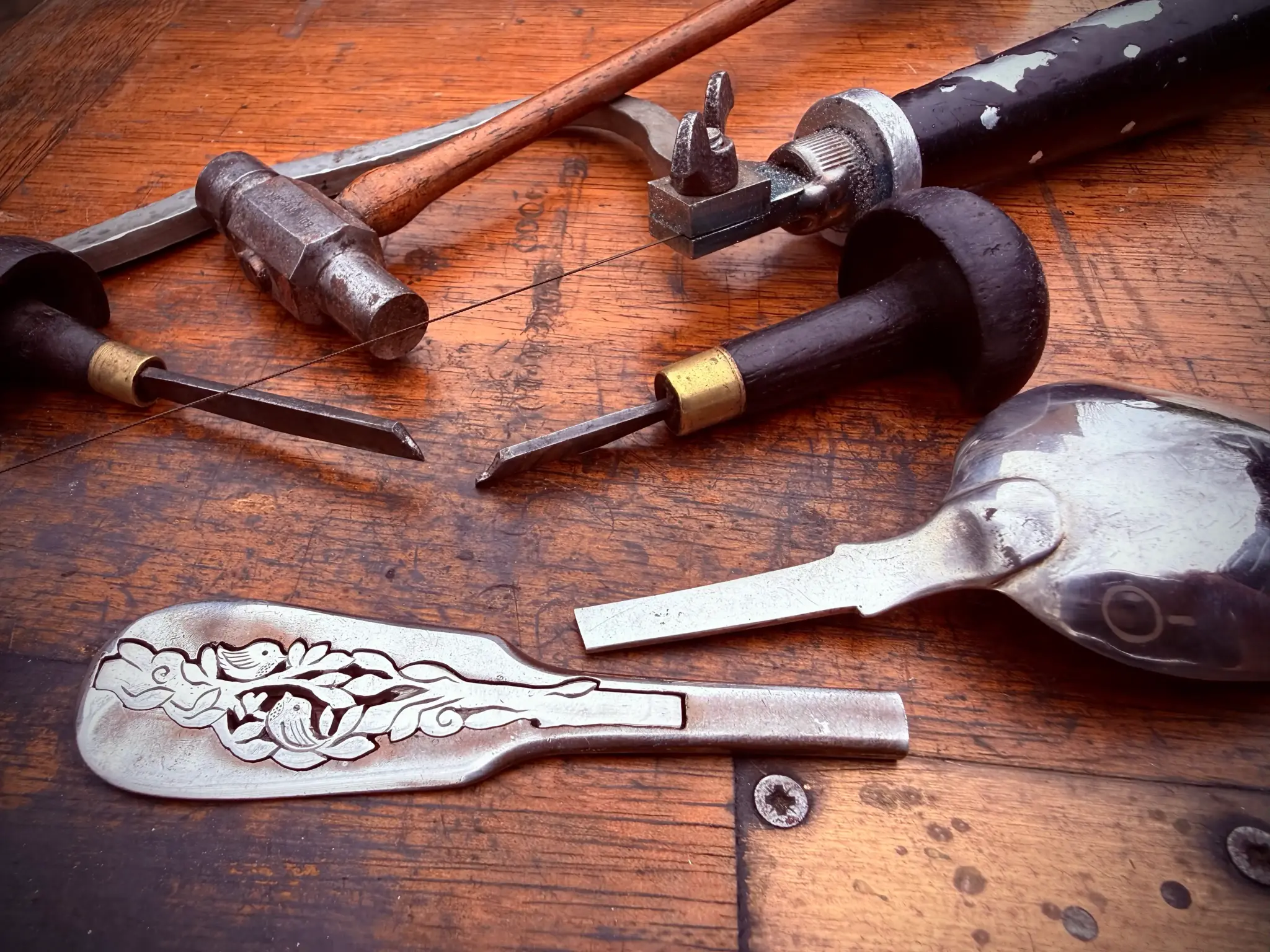 Lovebirds love birds ring made in Cambridge, England using recycled silver and traditional hand tools