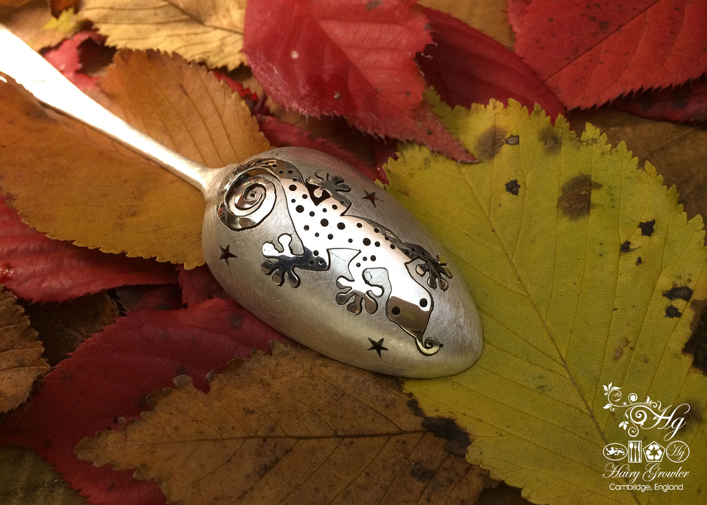 handmade and upcycled spoon gecko brooch