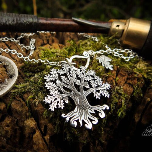 Oak tree necklace - handcrafted and recycled silver Half Crown coin