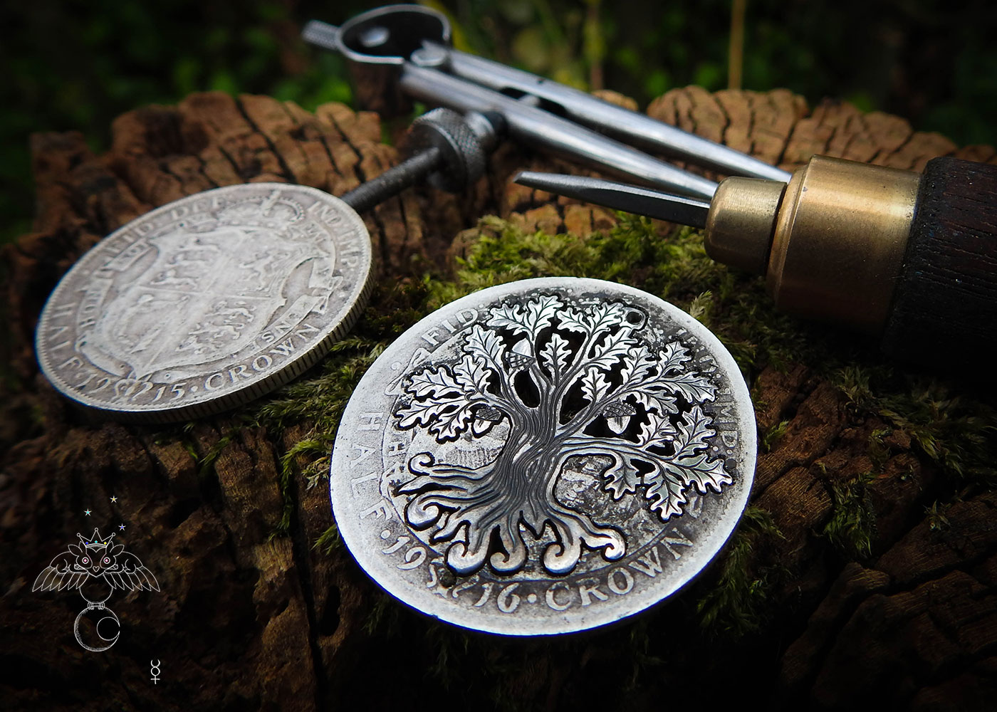 Oak tree necklace - handcrafted and recycled silver Half Crown coin