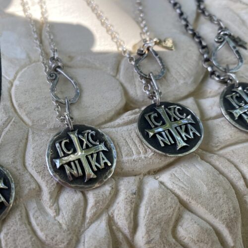IC XC NIKA necklace