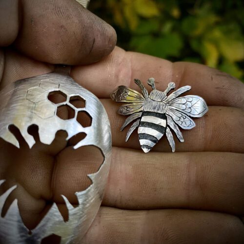 Bee spoon brooch jewellery handcrafted using traditional hand tools and techniques. Ethical jewellery made from old unwanted flatware, cutlery and spoons.