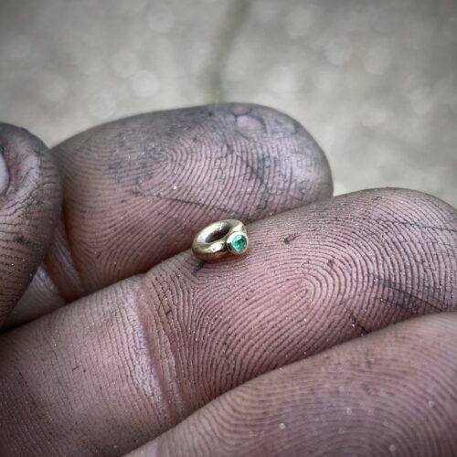 tiny gold and emerald ring made for a faerie